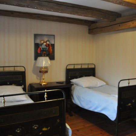 Ostoya Inn & Granary Jasionka Phòng bức ảnh