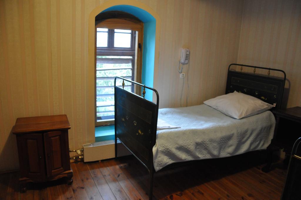 Ostoya Inn & Granary Jasionka Phòng bức ảnh