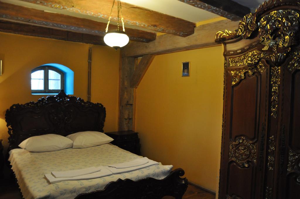 Ostoya Inn & Granary Jasionka Phòng bức ảnh