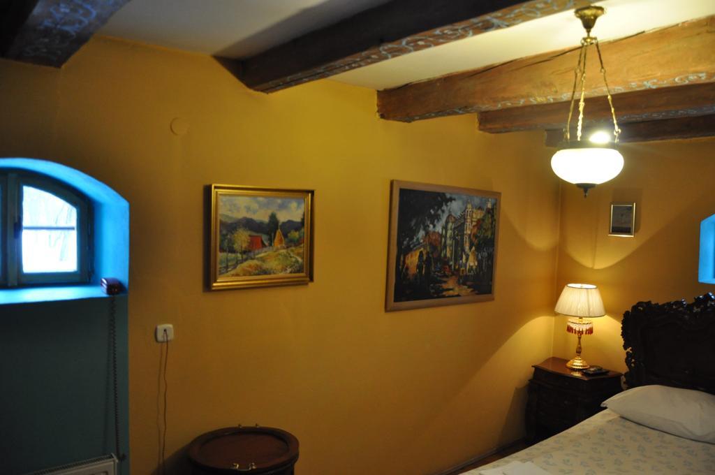Ostoya Inn & Granary Jasionka Phòng bức ảnh