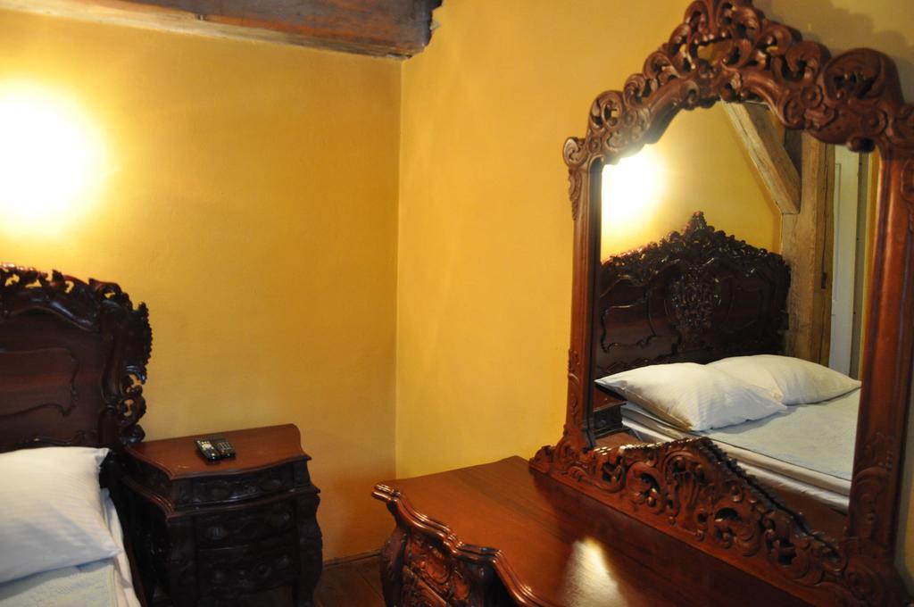 Ostoya Inn & Granary Jasionka Phòng bức ảnh
