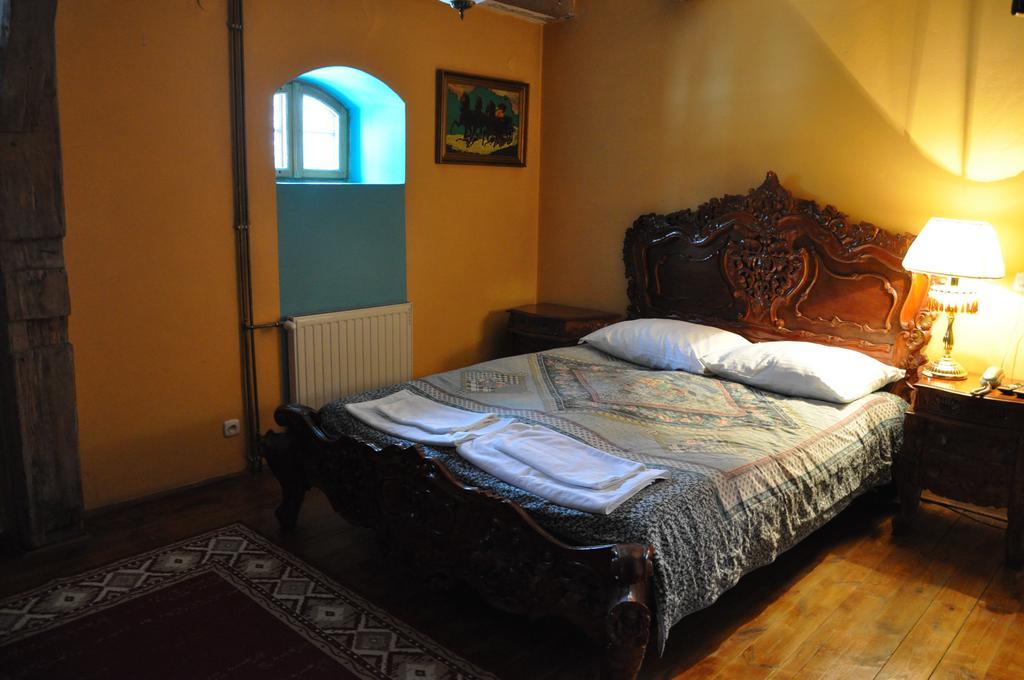 Ostoya Inn & Granary Jasionka Ngoại thất bức ảnh
